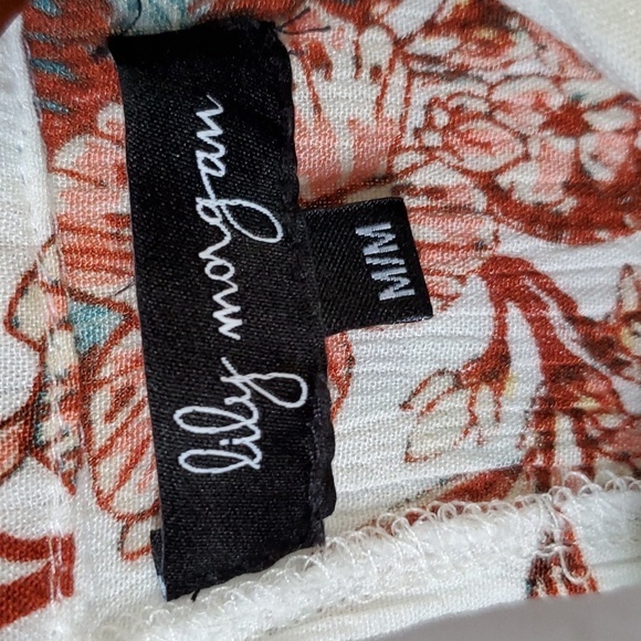 3 for $30 Lily Morgan top - Picture 7 of 9